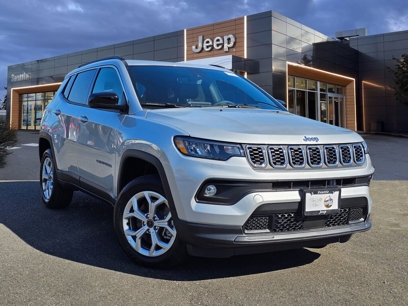New 2025 Jeep Compass Latitude