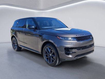 New 2025 Land Rover Range Rover Sport SE