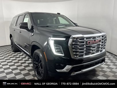 New 2025 GMC Yukon XL Denali w/ Sun & Power Step Package