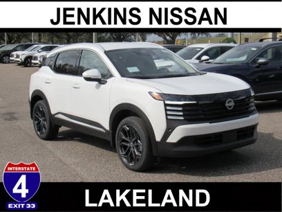 New 2025 Nissan Kicks SR