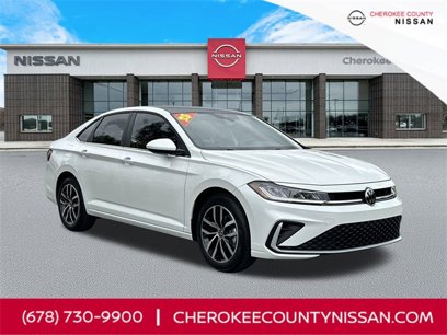 Used 2025 Volkswagen Jetta SE w/ Sunroof Package