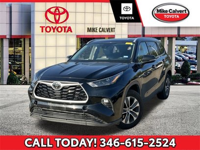 Used 2022 Toyota Highlander XLE