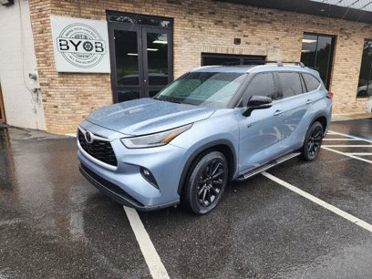 Used 2021 Toyota Highlander XLE