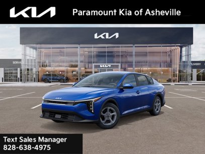 New 2025 Kia K4 LXS