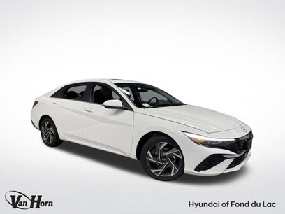 New 2025 Hyundai Elantra SEL w/ Cargo Package