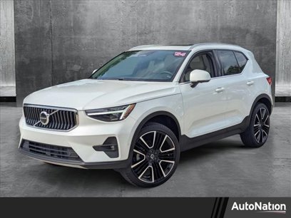 Used 2024 Volvo XC40 B5 Ultimate w/ Protection Package Premier