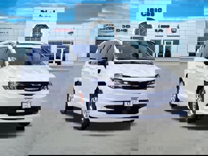 New 2025 Chrysler Voyager LX