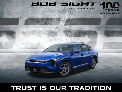 New 2025 Kia K4 LXS