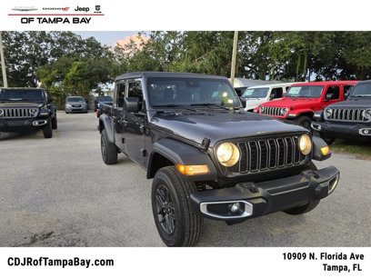 New 2025 Jeep Gladiator Sport