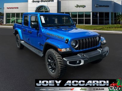 New 2025 Jeep Gladiator Sport