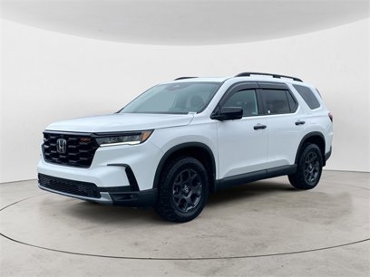 Used 2025 Honda Pilot TrailSport