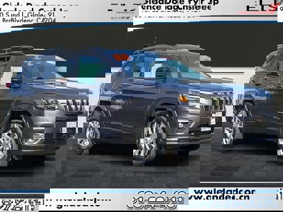 Certified 2022 Jeep Cherokee Latitude Lux