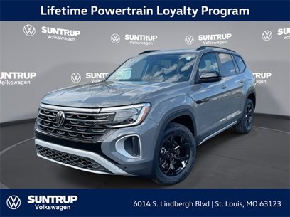 New 2025 Volkswagen Atlas Peak Edition SE