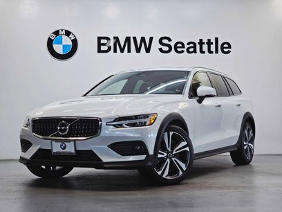Used 2023 Volvo V60 B5 Cross Country Plus w/ Climate Package