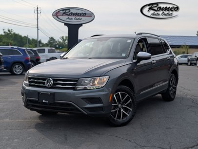 Used 2021 Volkswagen Tiguan SE w/ Panoramic Sunroof Package