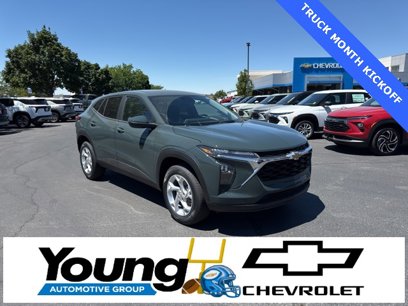 New 2025 Chevrolet Trax LS w/ LS Convenience Package