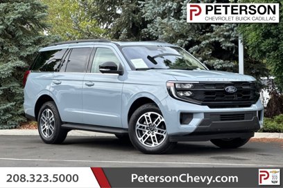 Used 2025 Ford Expedition Active