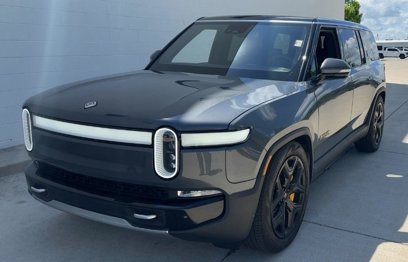 Used 2023 Rivian R1S Adventure