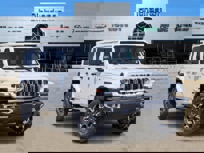 New 2025 Jeep Wrangler Unlimited Sahara w/ Safety Group