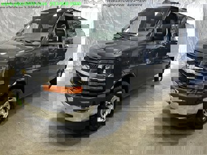 Used 2017 Chevrolet Express 3500 LT w/ LT Preferred Equipment Group