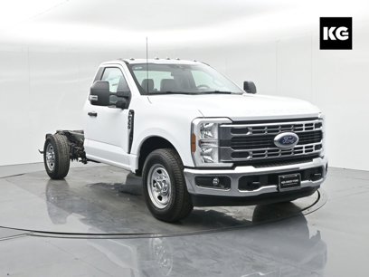 New 2025 Ford F350 XL w/ XL Chrome Package