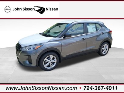 New 2025 Nissan Kicks Play S