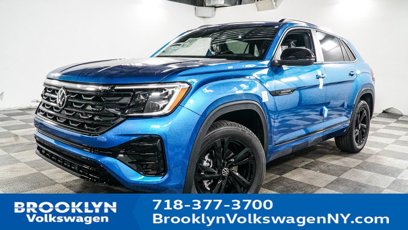 New 2025 Volkswagen Atlas Cross Sport SEL R-Line