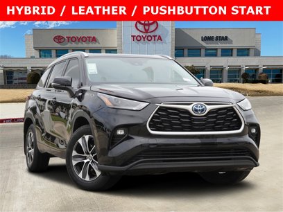 Used 2023 Toyota Highlander XLE