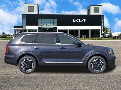 New 2025 Kia Telluride S