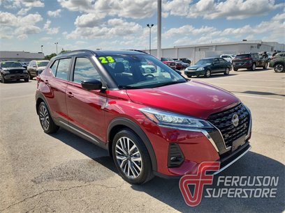 Used 2023 Nissan Kicks SR