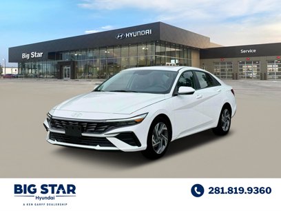 New 2025 Hyundai Elantra SEL