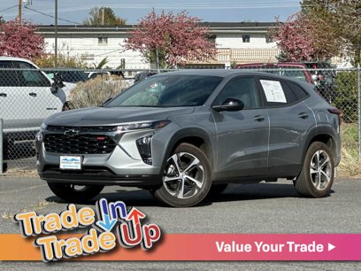 Used 2025 Chevrolet Trax RS w/ Sunroof Package
