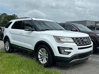 Used 2017 Ford Explorer XLT