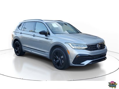 Certified 2023 Volkswagen Tiguan SE R-Line