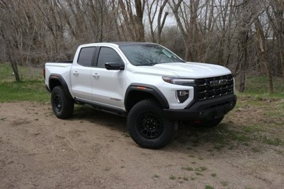 New 2024 GMC Canyon AT4X w/ AT4X AEV Edition