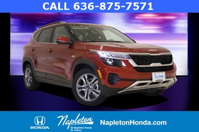 Used 2023 Kia Seltos S w/ Navigation Package