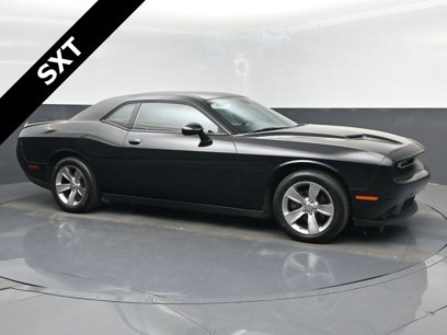 Used 2019 Dodge Challenger SXT