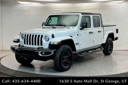 Used 2023 Jeep Gladiator Sport