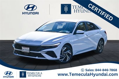 Certified 2025 Hyundai Elantra SEL