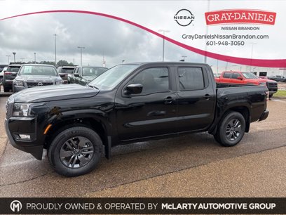 New 2025 Nissan Frontier SV w/ SV Convenience Package