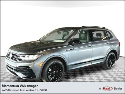 New 2024 Volkswagen Tiguan SE R-Line