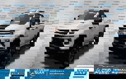 Used 2023 Chevrolet Silverado 2500 Custom w/ Custom Convenience Package