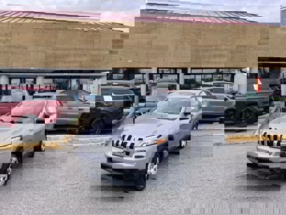 Used 2016 Jeep Cherokee Sport