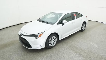 New 2025 Toyota Corolla LE