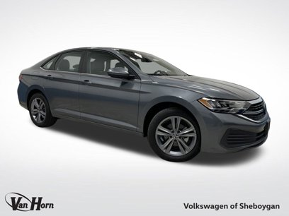 Used 2023 Volkswagen Jetta SE w/ Panoramic Sunroof Package