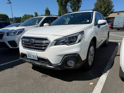 Used 2019 Subaru Outback 2.5i Premium w/ Popular Package #2