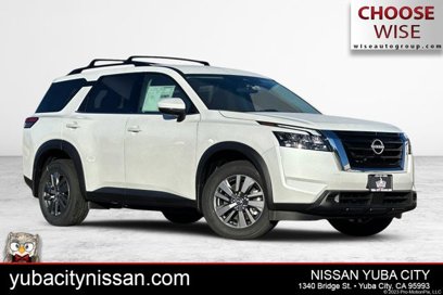 New 2025 Nissan Pathfinder SV