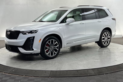 New 2025 Cadillac XT6 Sport w/ Technology Package