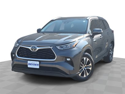 Used 2020 Toyota Highlander XLE