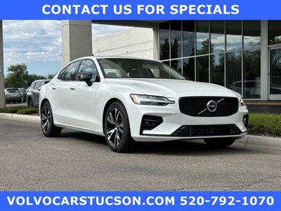 New 2025 Volvo S60 B5 Core w/ Climate Package